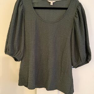 Women's Textured Puff Sleeve Top - Dark Green